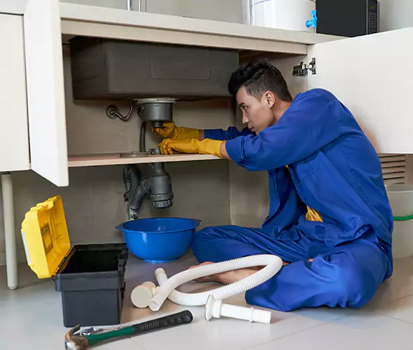 Expert Plumber for Basement Leak Repair in Richmond West, FL: Schedule Affordable Waterproofing Services with Us