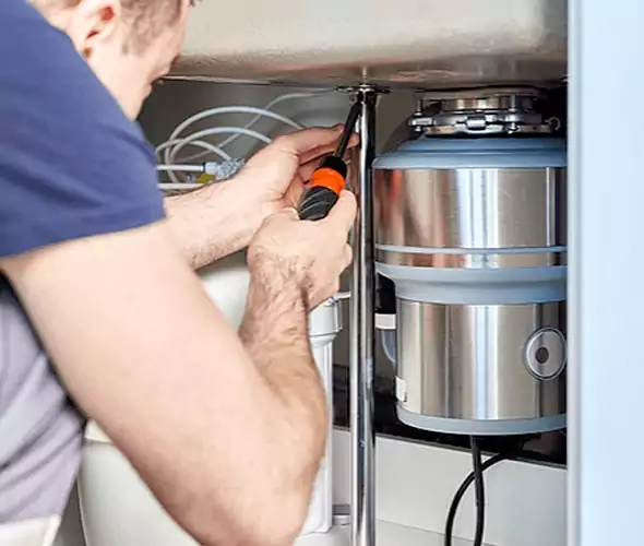 Expert Plumber for Garbage Disposal Replacement in Richmond West, FL
