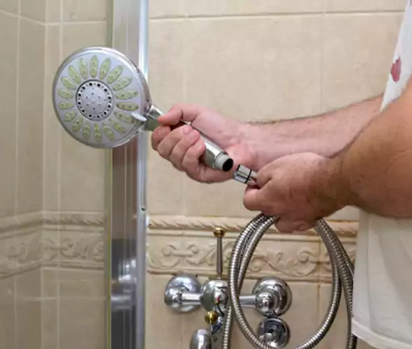 Professional Shower Repair Specialist in Richmond West, FL: Schedule Affordable Shower Services with Us