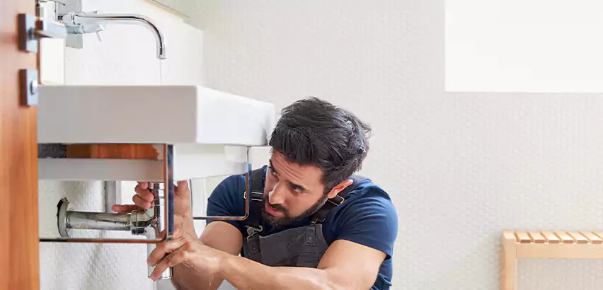 Commercial Water Leak Detection in Richmond West