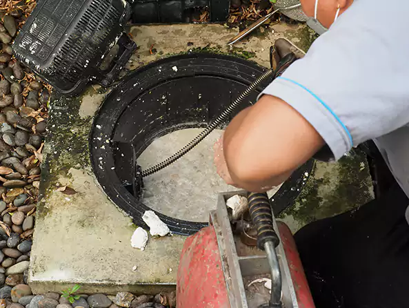 Why Choose Richmond West Plumbers for Sewer Line Cleaning in Richmond West, FL?