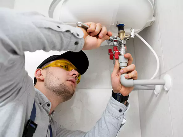 Why Choose Richmond West Plumbers for Water Heater Expansion Tank Installation in Richmond West, FL?